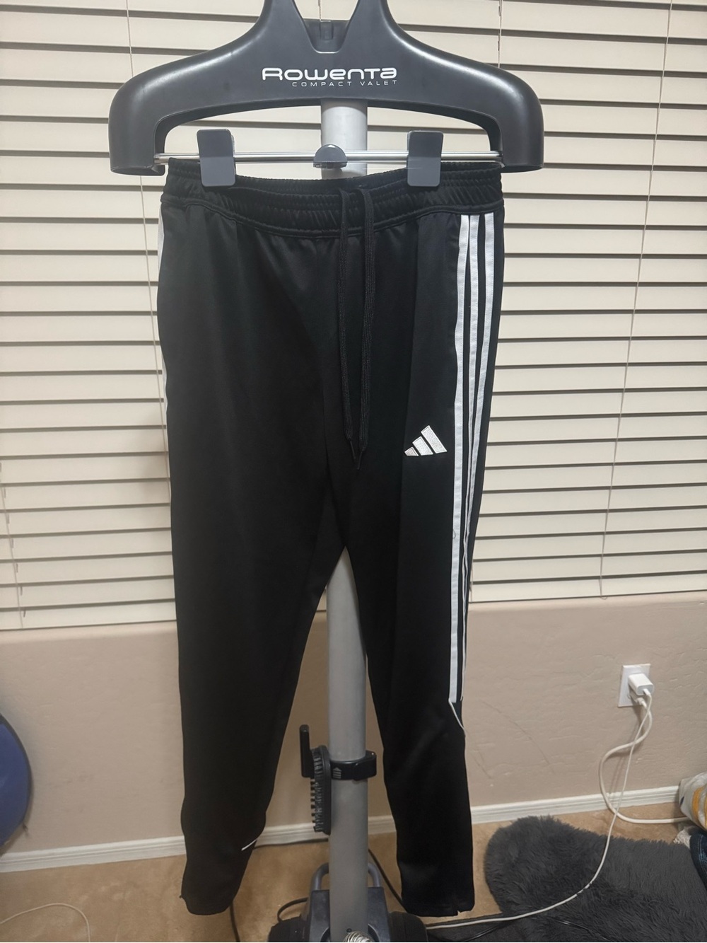 Adidas Aeroready Track Pants Men’s Medium Black 3-Stripe Joggers | Like New